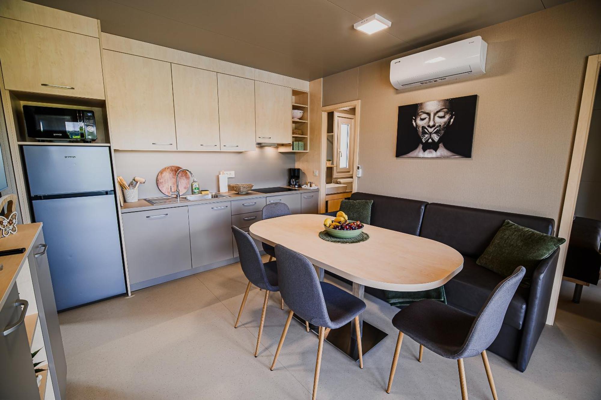 קטז אוב סבי Deluxe Lake View Mobile Homes With Thermal Riviera Tickets מראה חיצוני תמונה